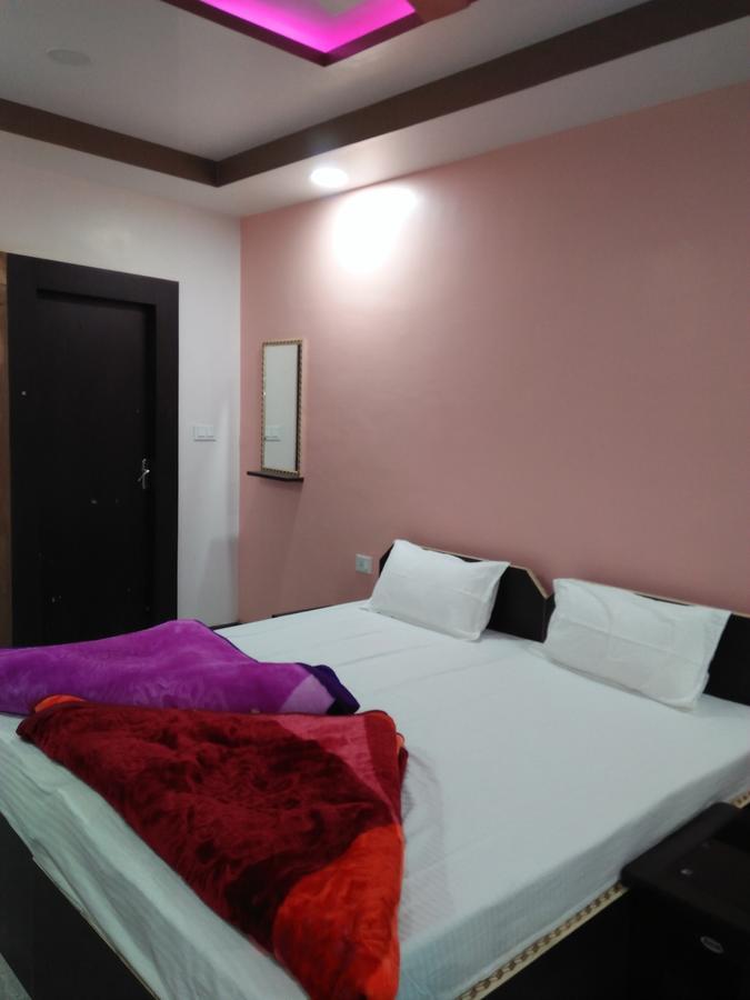 Hotel Sunaina International Gaya Exterior foto