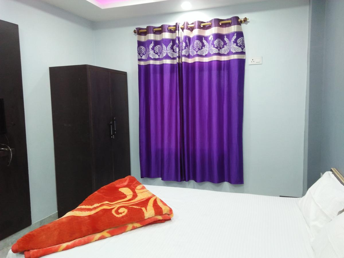 Hotel Sunaina International Gaya Exterior foto
